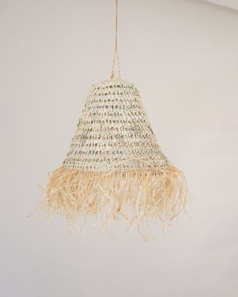 Pantalla colgante de esparto con flecos – Estilo Natura