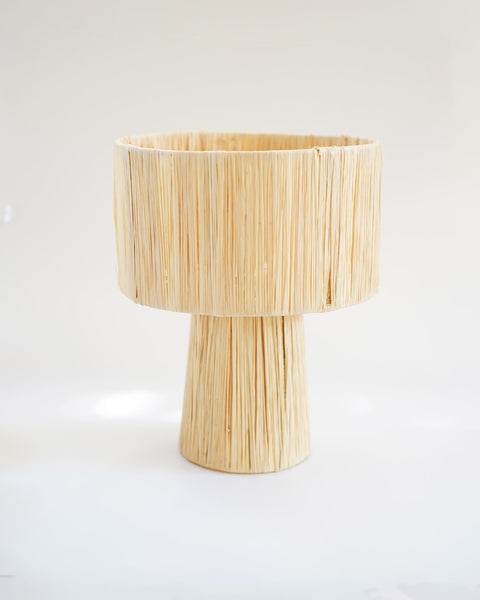 Estructura de lampara de rafia para mesa