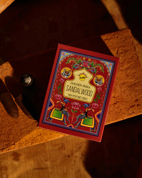 Conos de Incienso Cascada Golden India – Sandal Wood